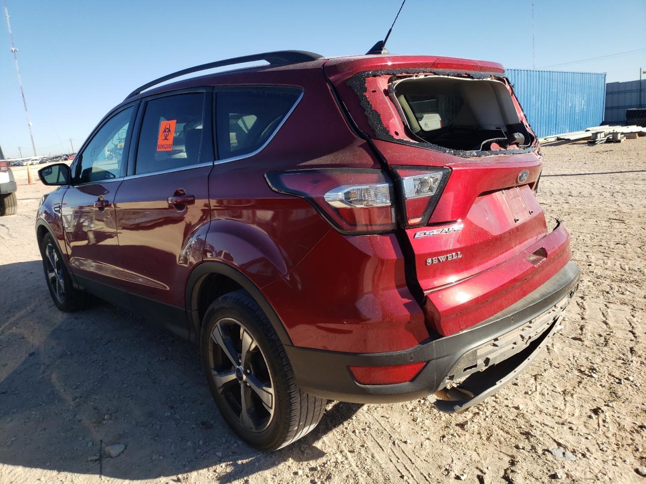 Photo 3 from auction – 2018 FORD ESCAPE SEL with VIN 1FMCU0HD2JUD20435
