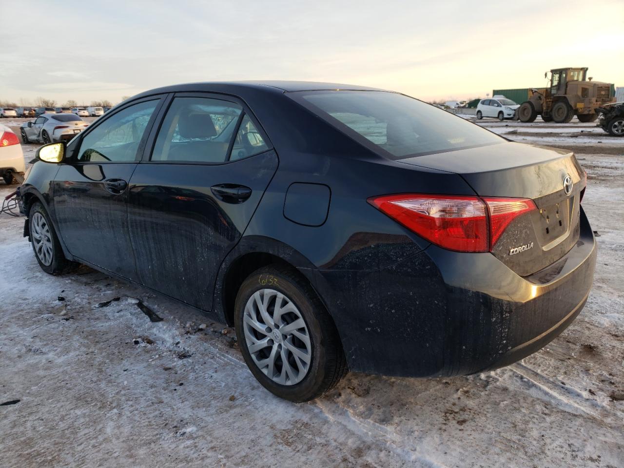 Photo 3 from auction – 2019 TOYOTA COROLLA L with VIN 2T1BURHE1KC152704