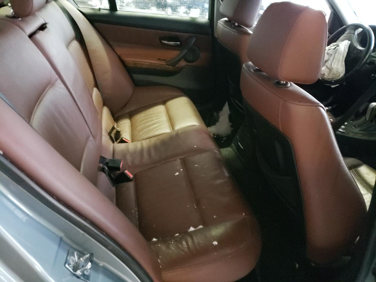 Photo 6 from auction – 2006 BMW 330 XI with VIN WBAVD33536KV59121