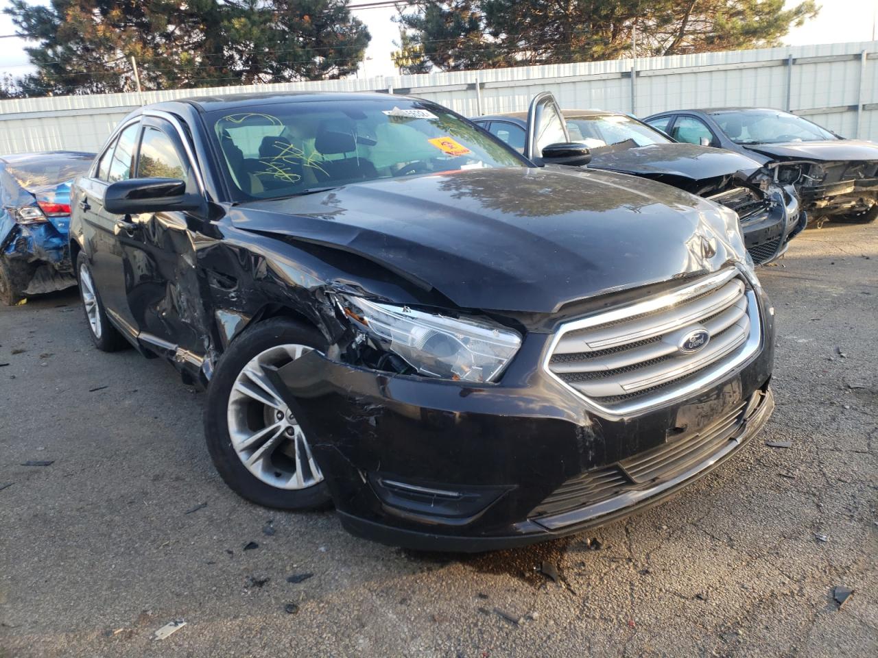FORD TAURUS SEL 2013 with VIN 1FAHP2E81DG190550 - Photo from auction