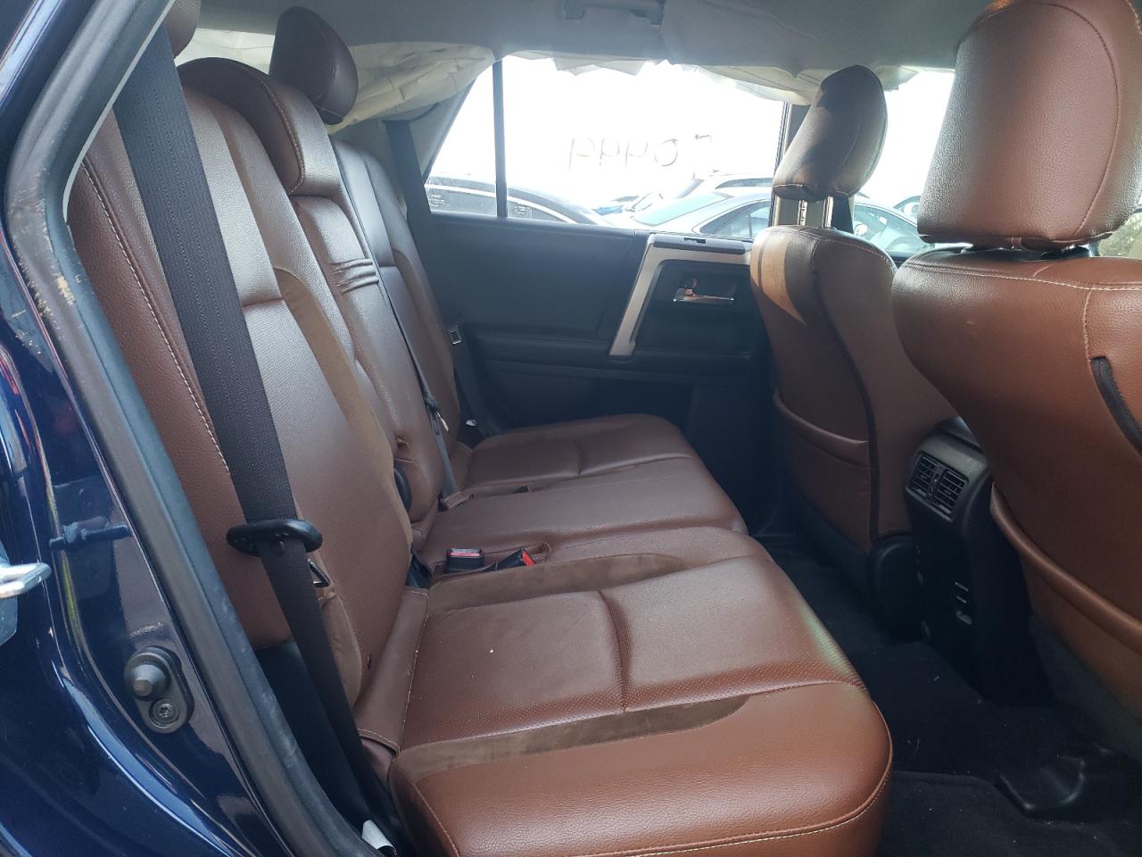 Photo 6 from auction – 2016 TOYOTA 4RUNNER SR with VIN JTEBU5JR2G5354442