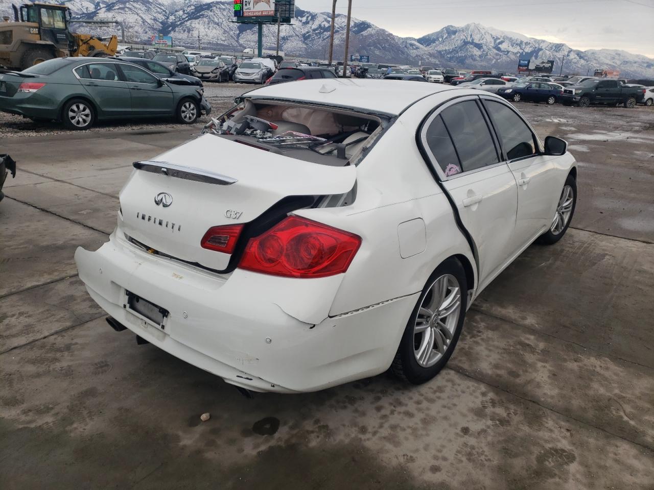 Photo 4 from auction – 2012 INFINITI G37 BASE with VIN JN1CV6AP2CM622239