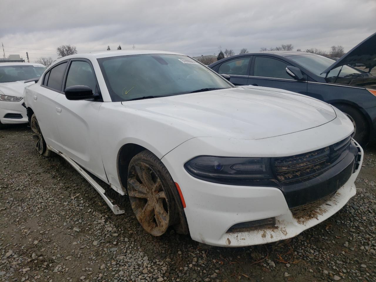 DODGE CHARGER SE 2017 with VIN 2C3CDXBGXHH537779 - Photo from auction