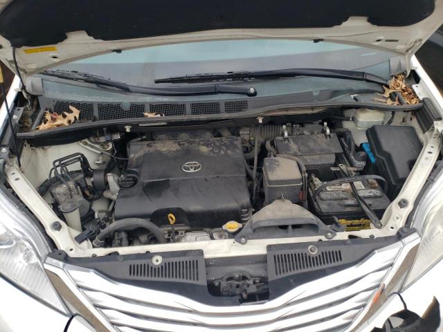 Photo 7 from auction – 2011 TOYOTA SIENNA XLE with VIN 5TDYK3DC8BS057887