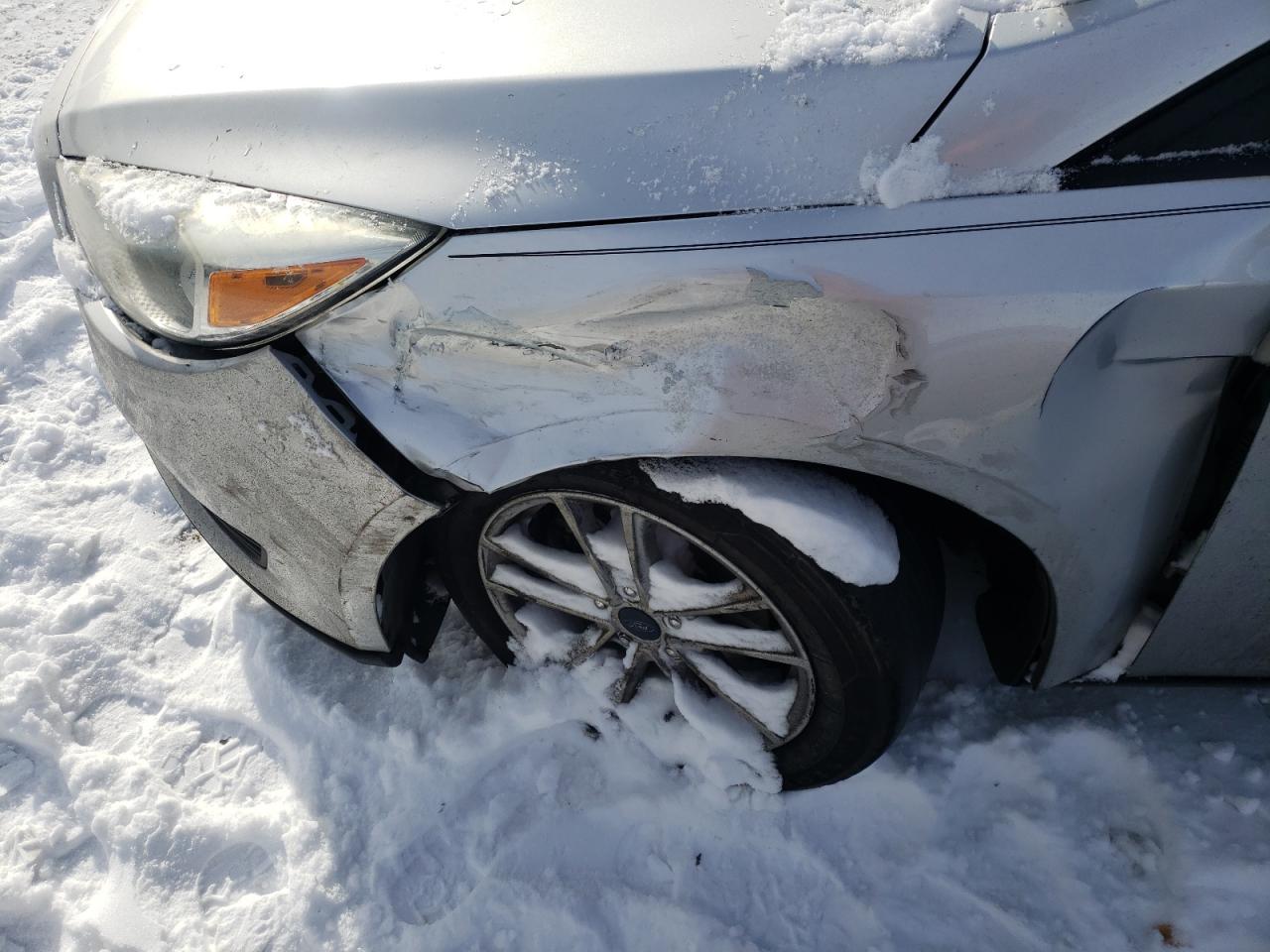 Photo 9 from auction – 2015 FORD FOCUS SE with VIN 1FADP3F22FL263465