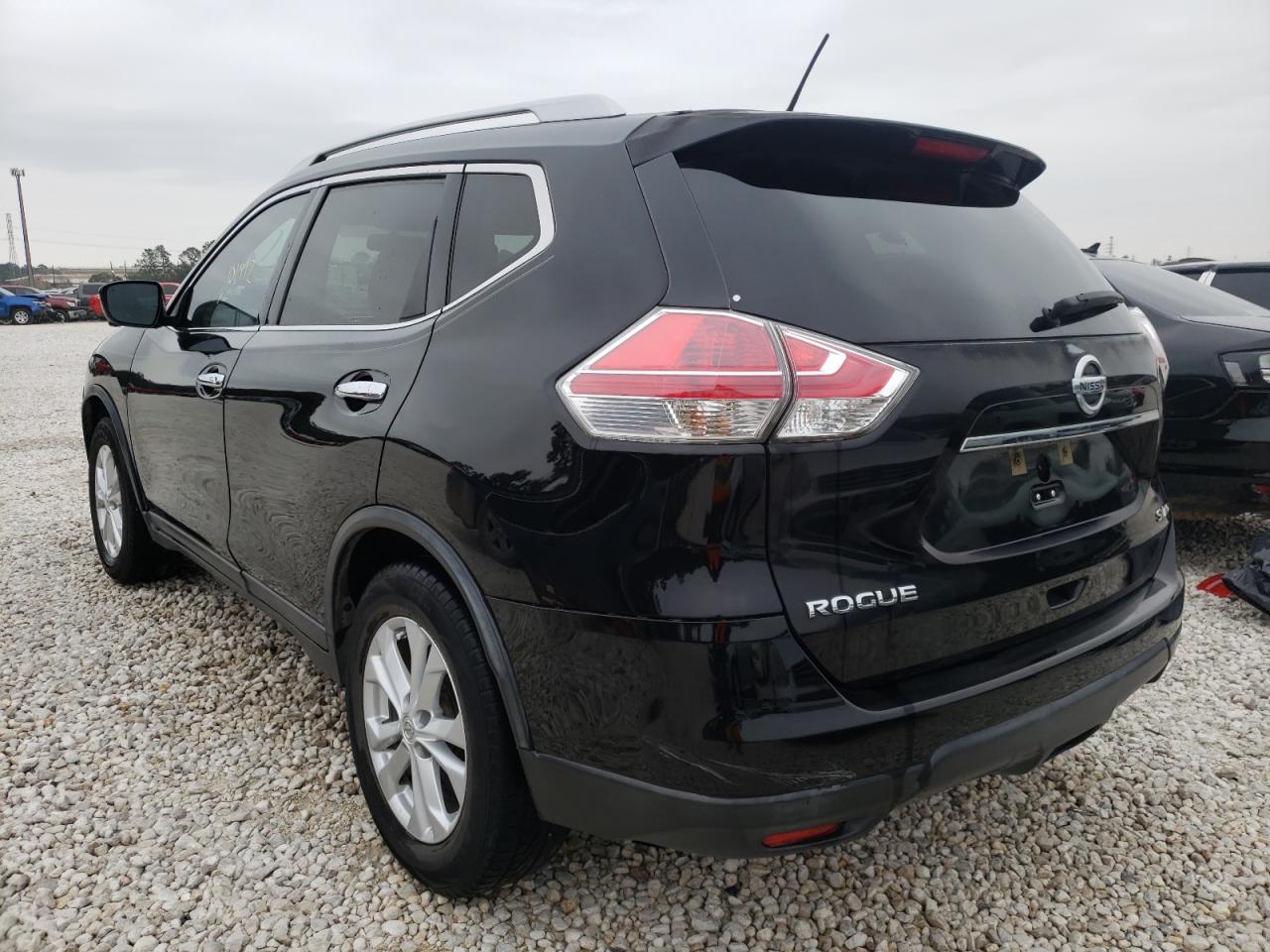Photo 3 from auction – 2015 NISSAN ROGUE S with VIN KNMAT2MV8FP519875