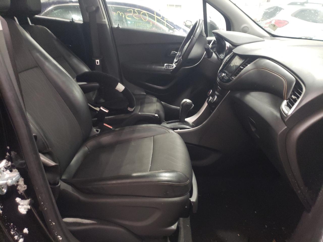 Photo 5 from auction – 2019 CHEVROLET TRAX 1LT with VIN KL7CJLSB0KB909791