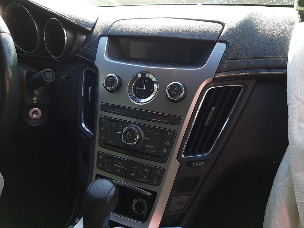 Foto 9 de la subasta – 2011 CADILLAC CTS con VIN 1G6DA5EYXB0147135