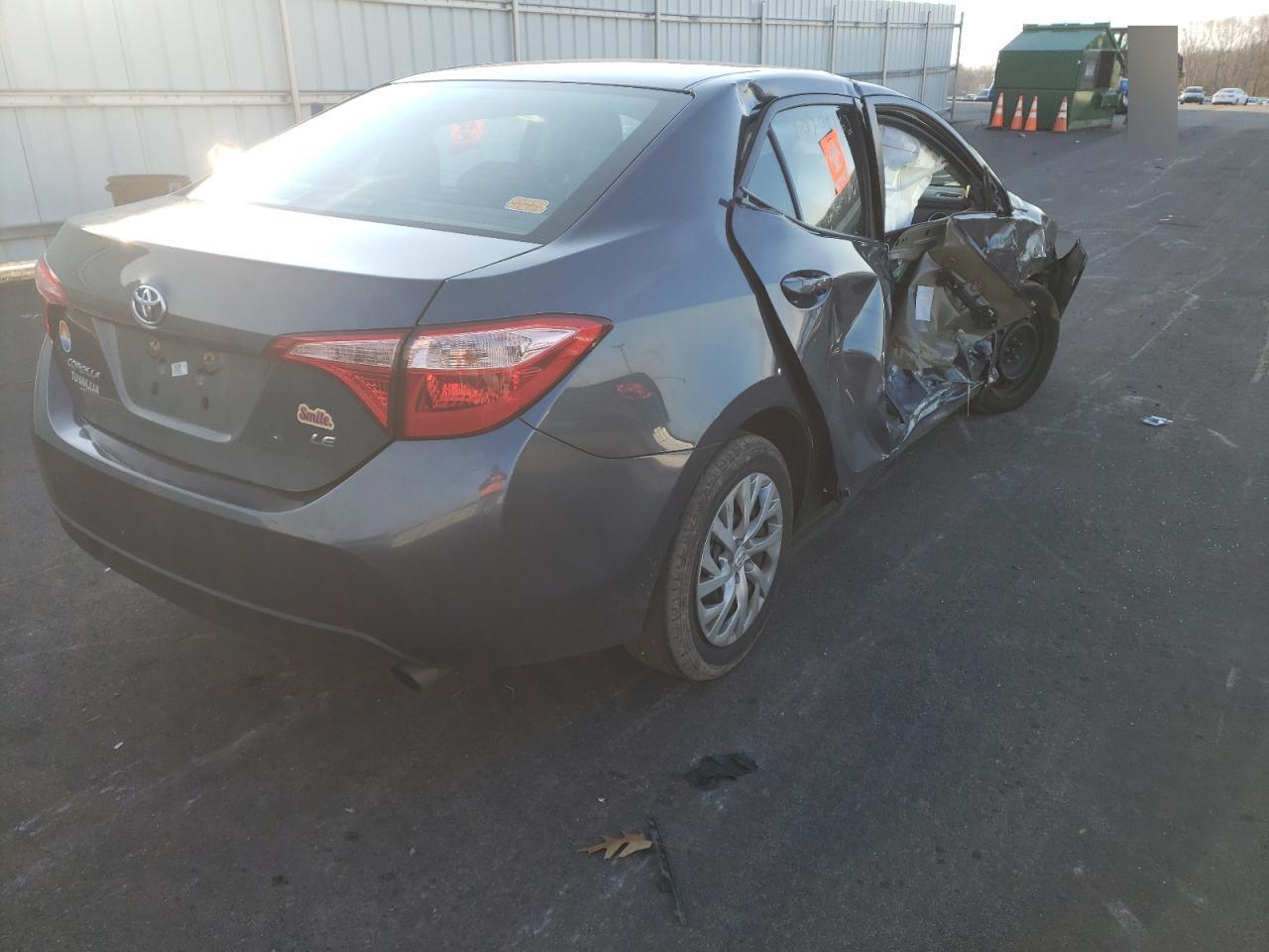 Photo 4 from auction – 2017 TOYOTA COROLLA L with VIN 2T1BURHE3HC909014