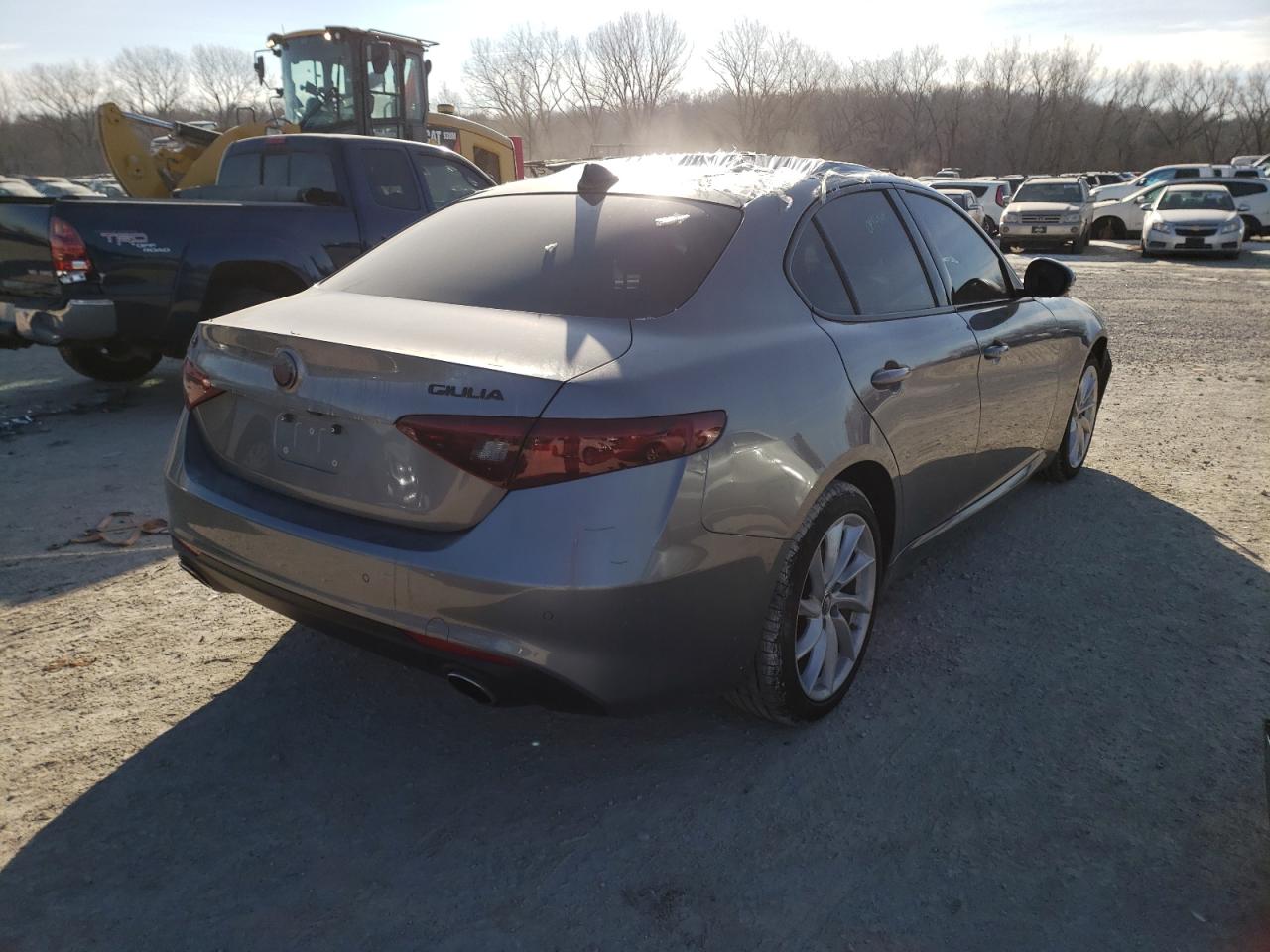 Photo 4 from auction – 2020 ALFA ROMEO GIULIA with VIN ZARFANAN9L7625545