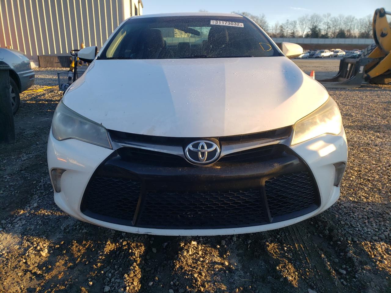Photo 7 from auction – 2016 TOYOTA CAMRY LE with VIN 4T1BF1FK8GU234472