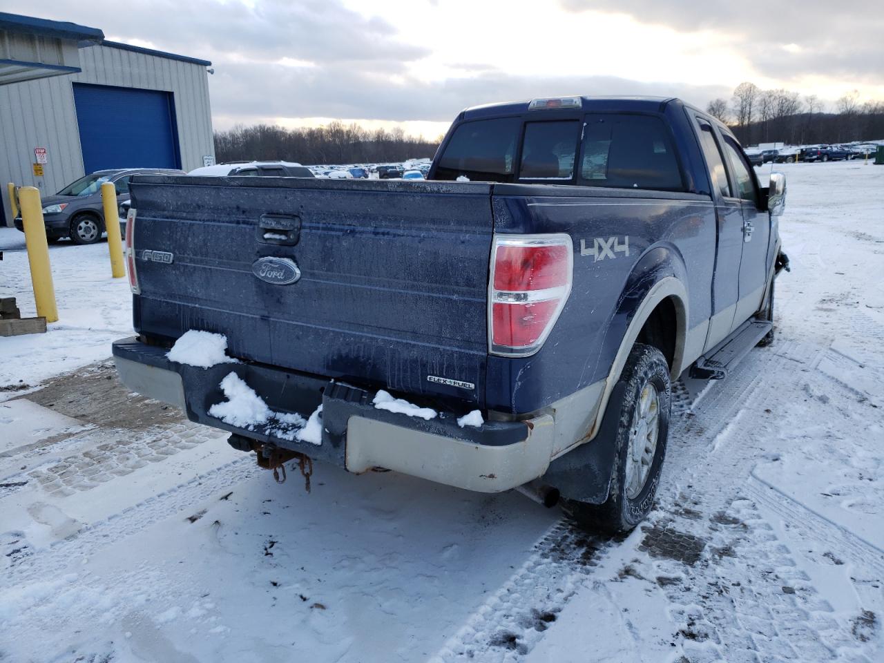 Photo 4 from auction – 2010 FORD F150 SUPER with VIN 1FTFX1EV7AFA54670