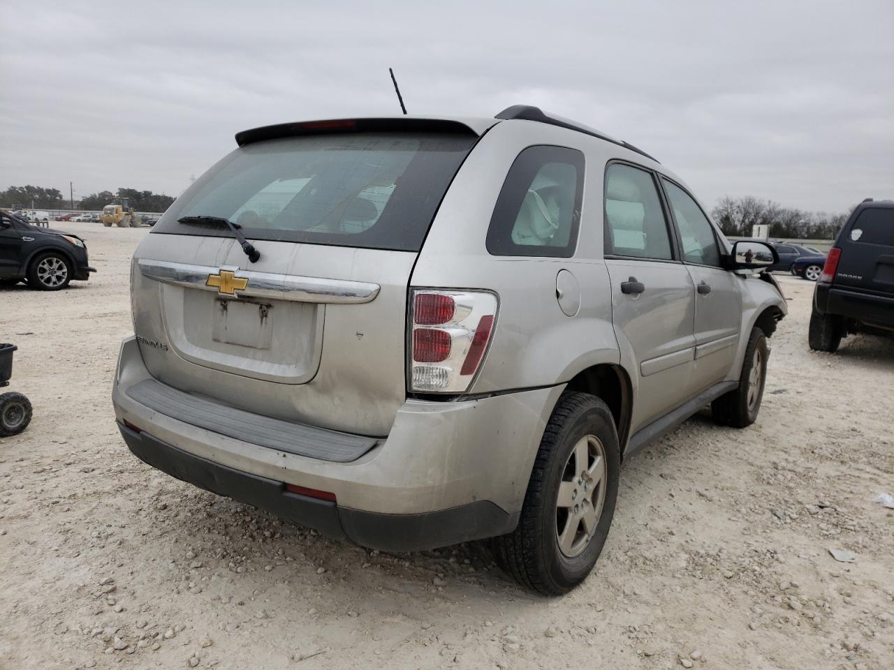 Photo 4 from auction – 2008 CHEVROLET EQUINOX LS with VIN 2CNDL23F286073826