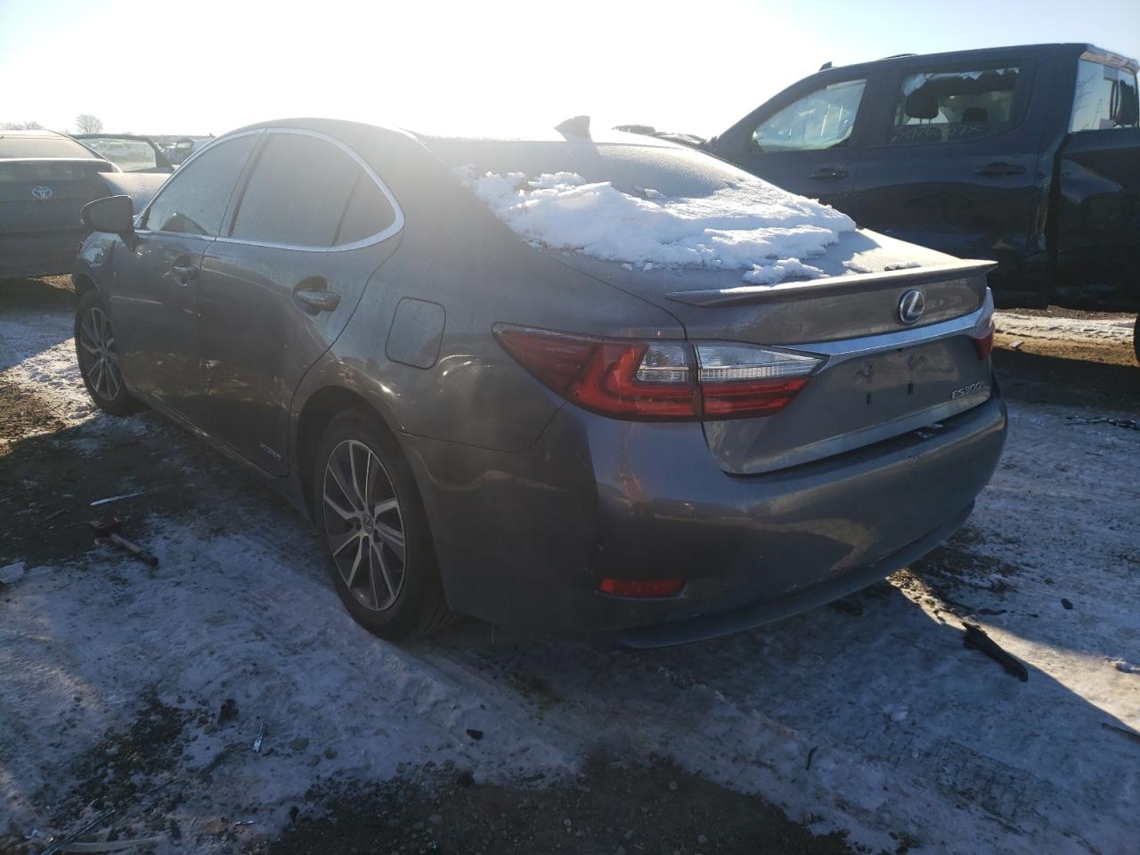 Photo 3 from auction – 2017 LEXUS ES 300H with VIN JTHBW1GGXH2154844