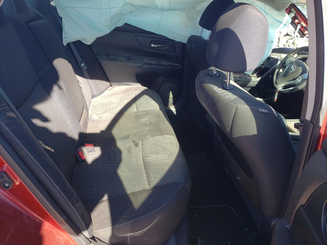 Photo 6 from auction – 2016 NISSAN ALTIMA 2.5 with VIN 1N4AL3AP0GC230239