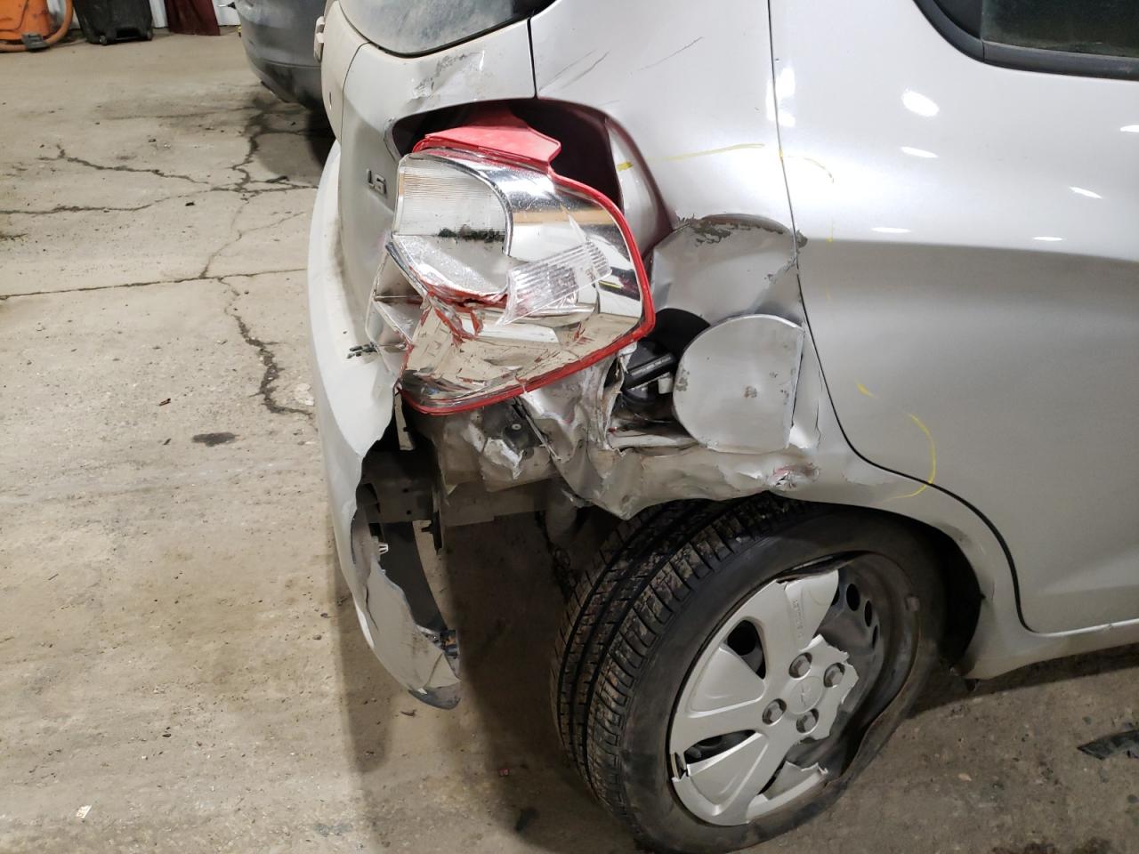 Photo 9 from auction – 2016 CHEVROLET SPARK LS with VIN KL8CB6SA0GC617593
