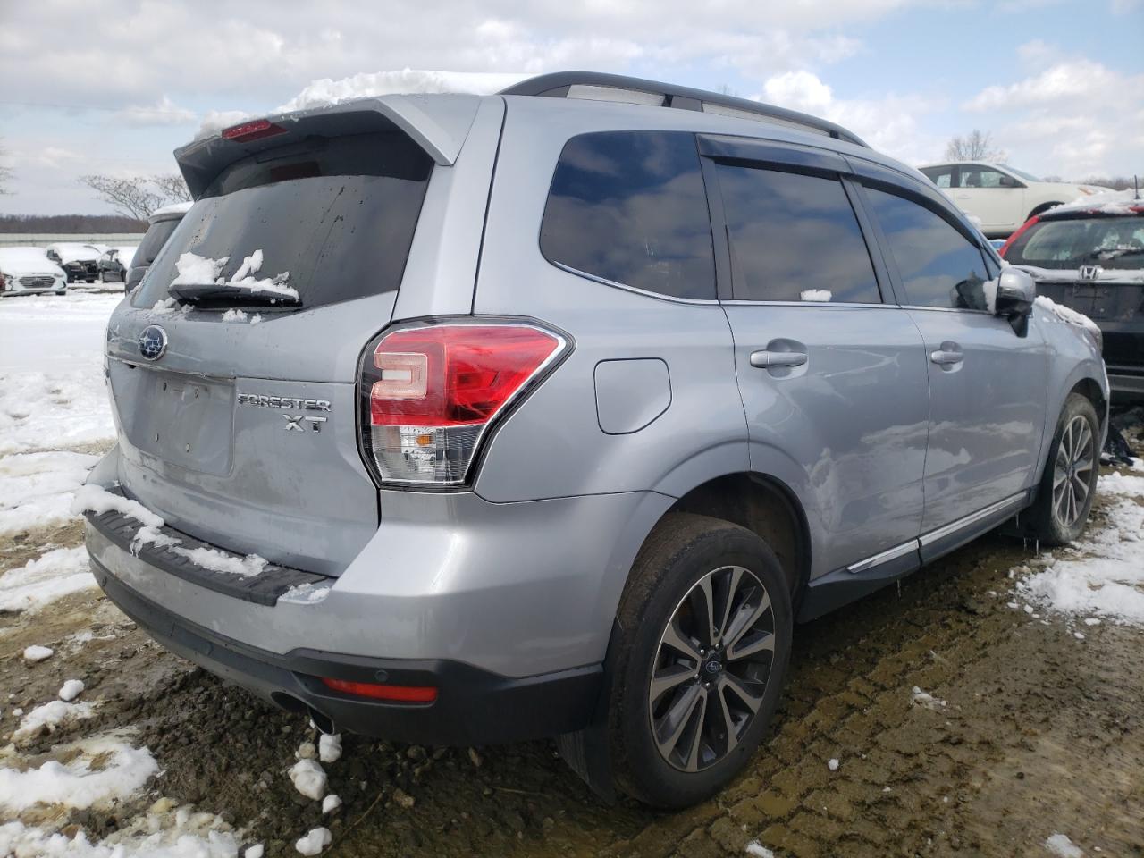 Photo 4 from auction – 2017 SUBARU FORESTER 2 with VIN JF2SJGWC5HH488554