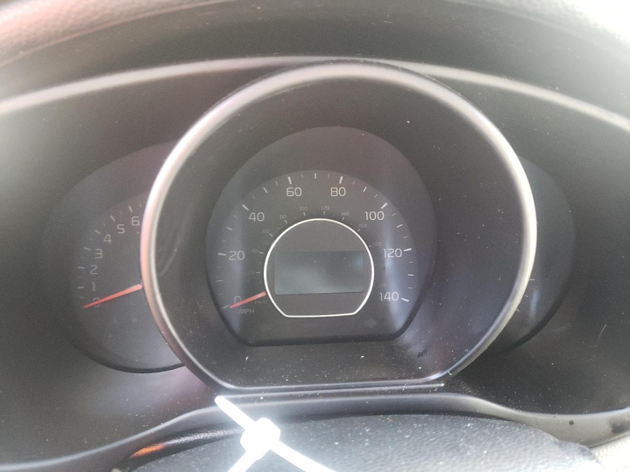 Photo 8 from auction – 2016 KIA SOUL with VIN KNDJN2A25G7241166