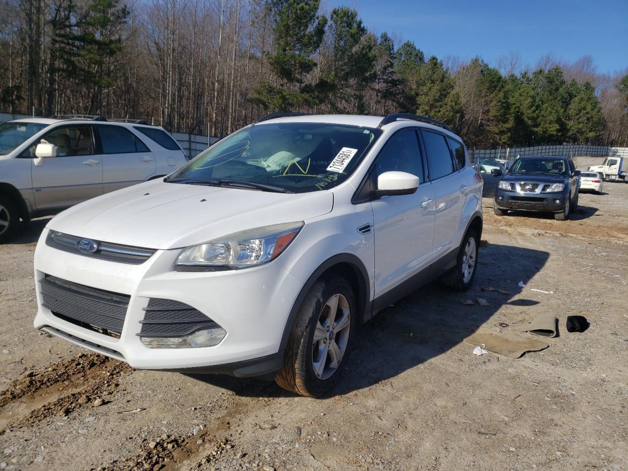 Photo 2 from auction – 2014 FORD ESCAPE SE with VIN 1FMCU0G92EUB38429