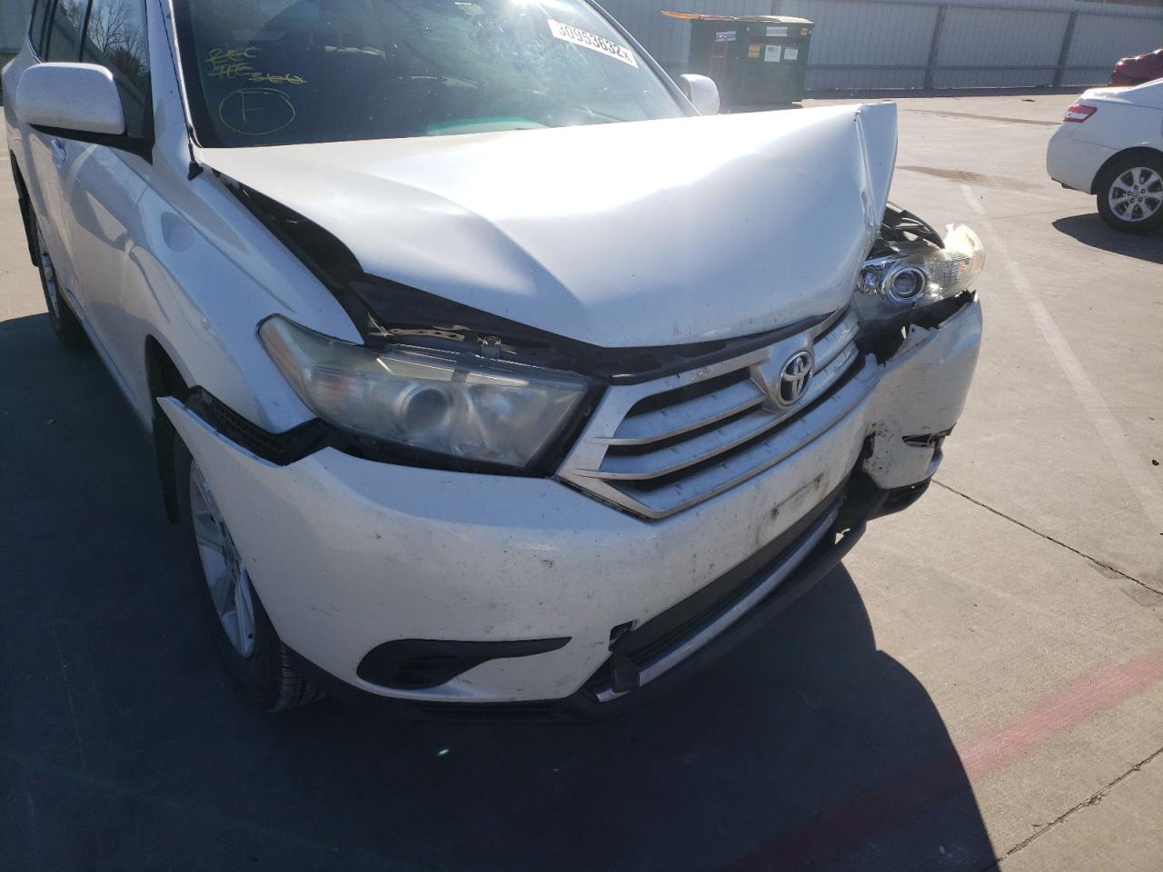 Photo 9 from auction – 2012 TOYOTA HIGHLANDER with VIN 5TDZA3EH9CS017269