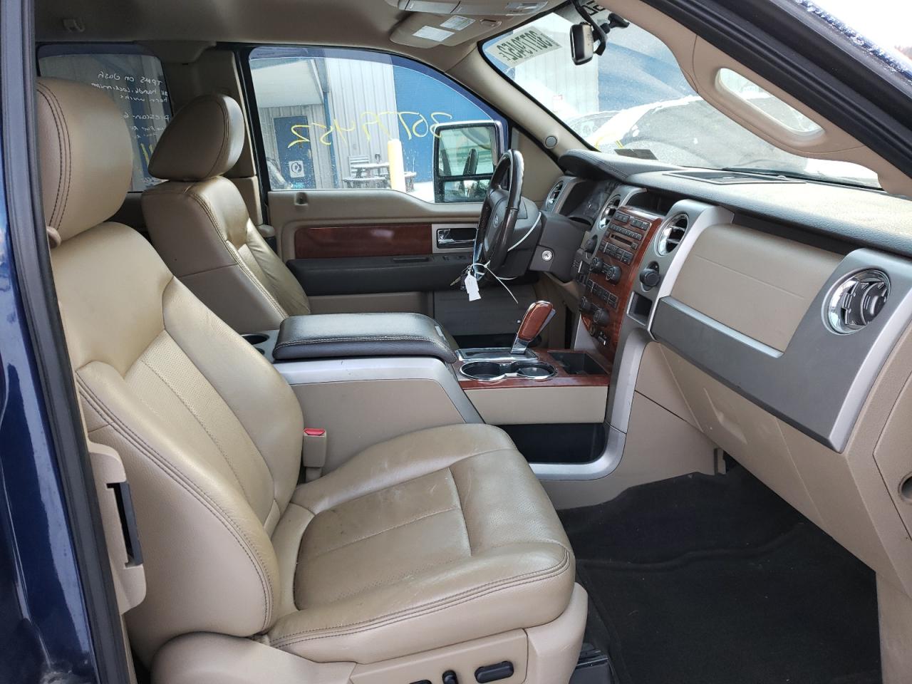 Photo 5 from auction – 2010 FORD F150 SUPER with VIN 1FTFX1EV7AFA54670