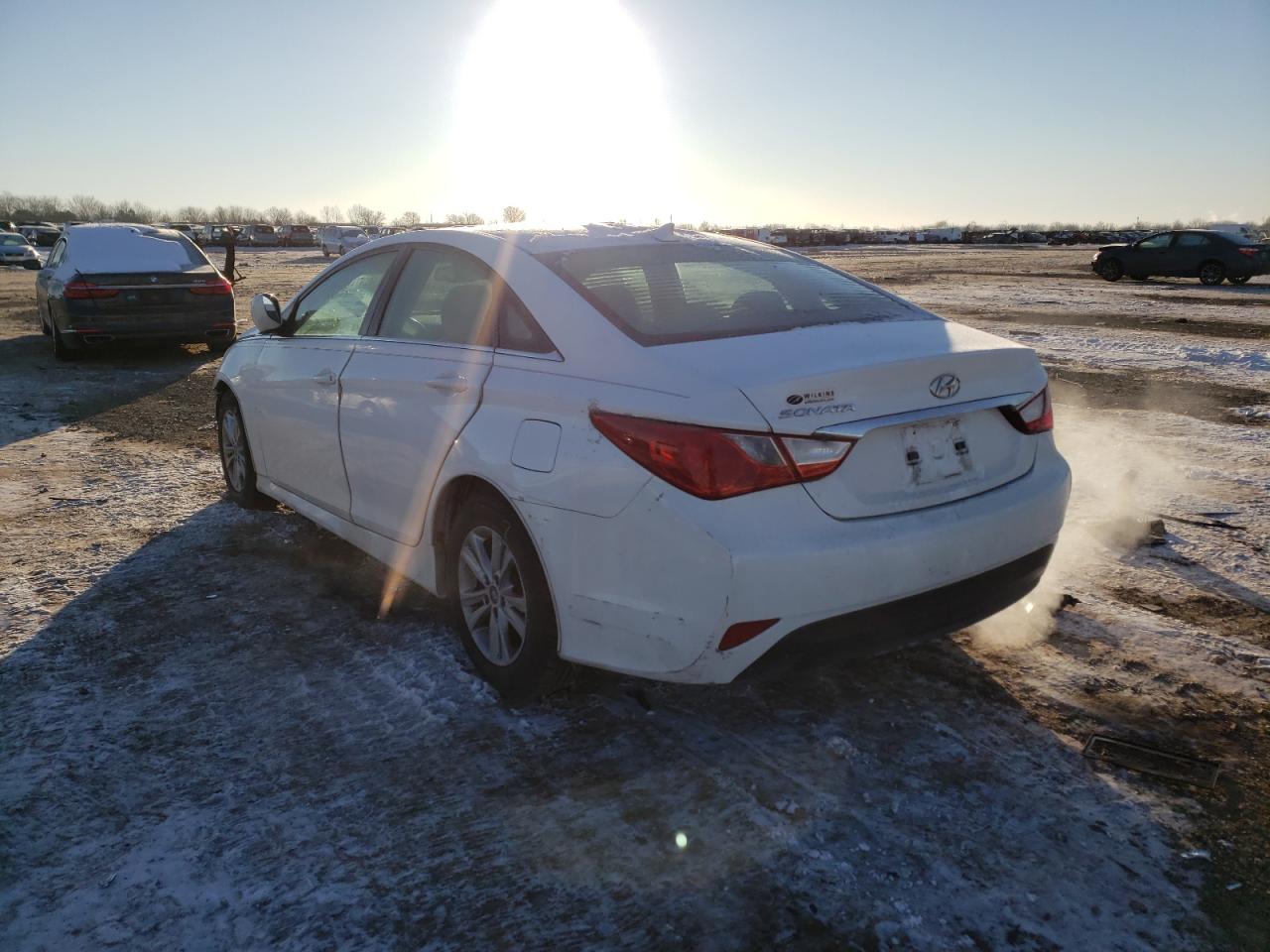 Photo 3 from auction – 2014 HYUNDAI SONATA GLS with VIN 5NPEB4AC9EH889276