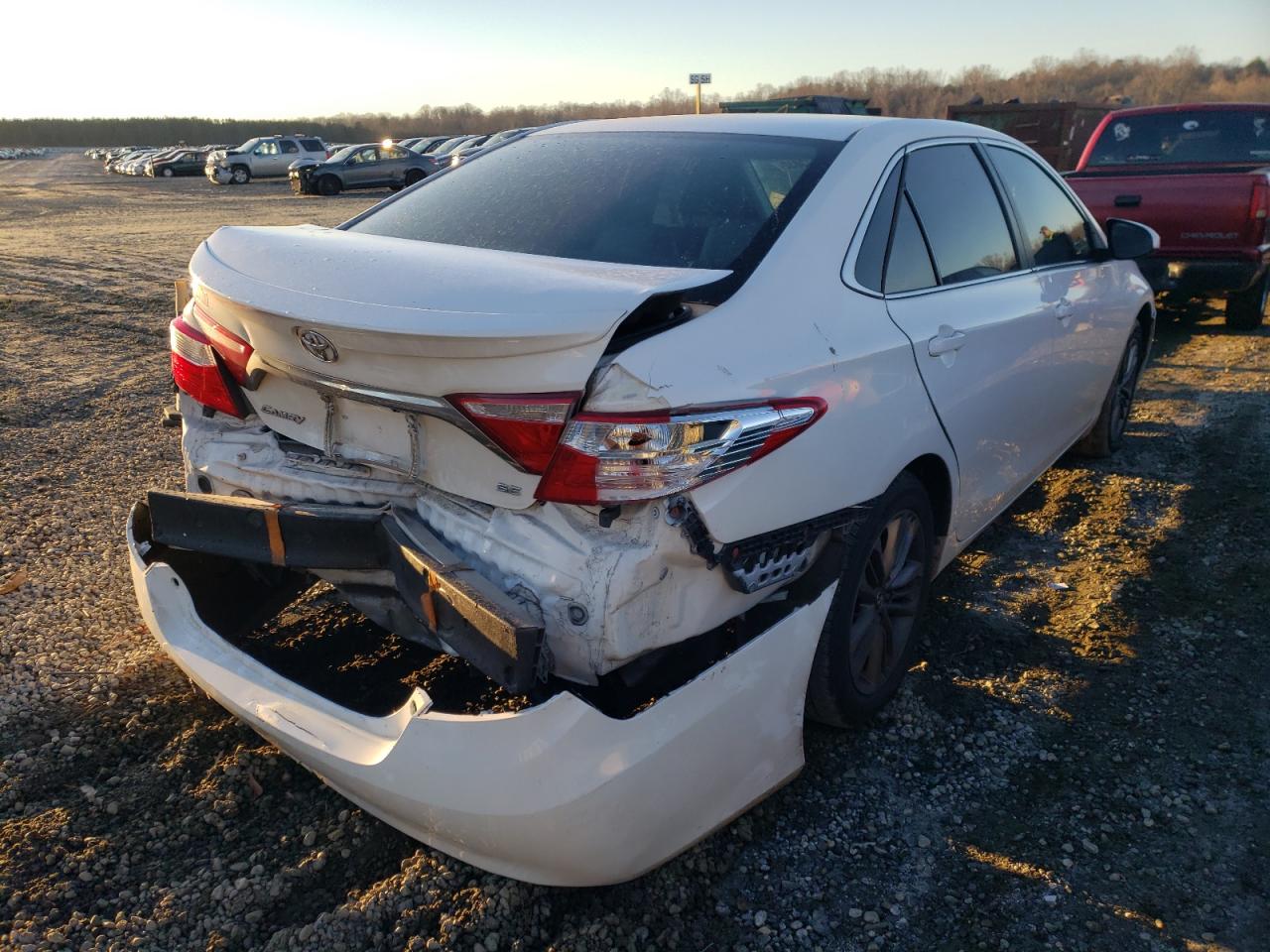 Photo 4 from auction – 2016 TOYOTA CAMRY LE with VIN 4T1BF1FK8GU234472