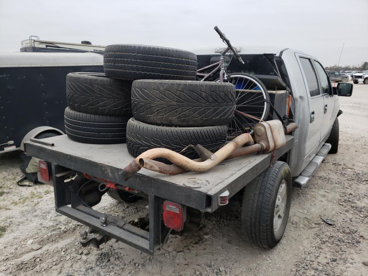 Photo 4 from auction – 2009 FORD F150 SUPER with VIN 1FTRW12839FA25564