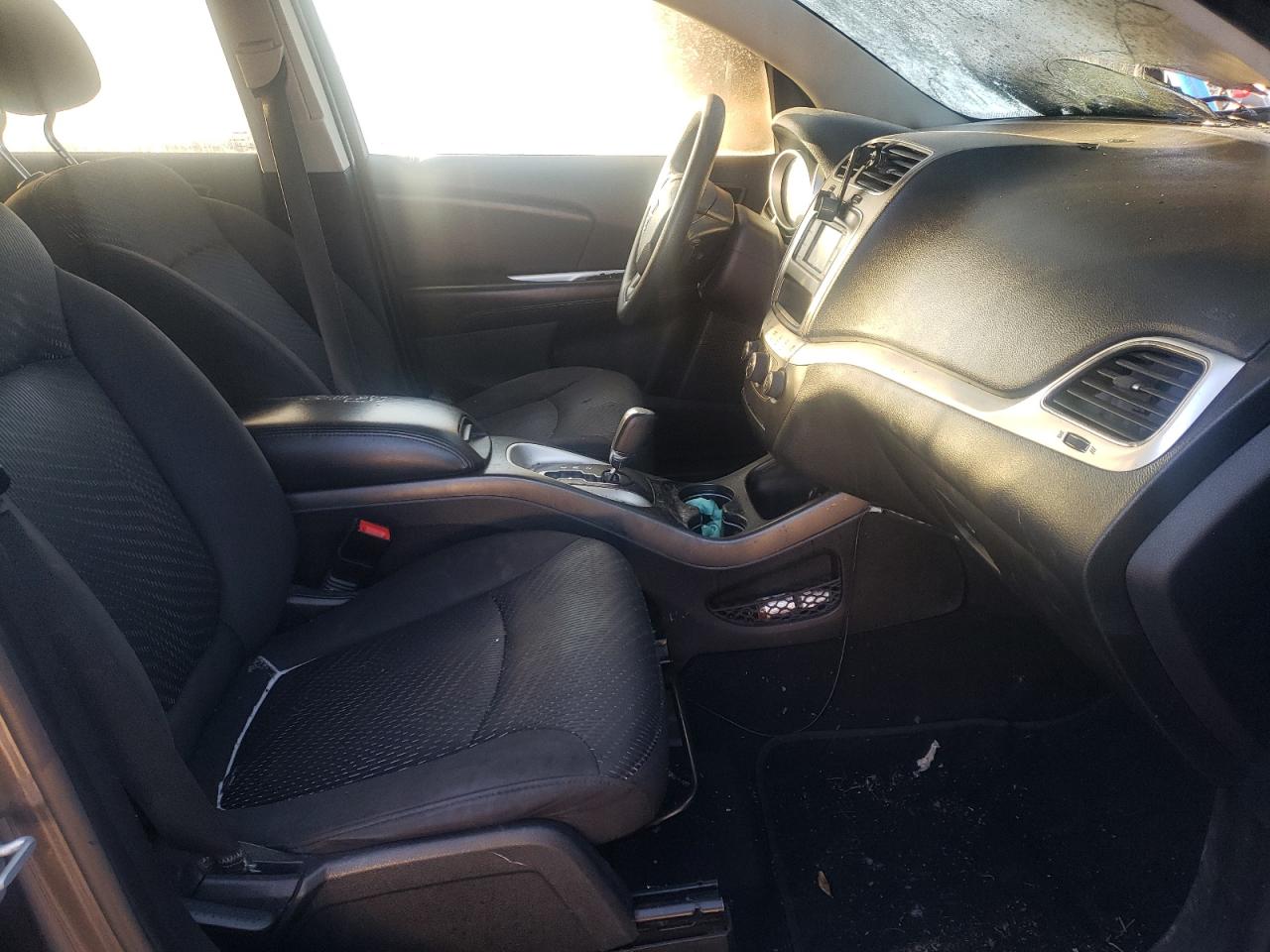 Photo 5 from auction – 2015 DODGE JOURNEY SX with VIN 3C4PDCBG1FT690691