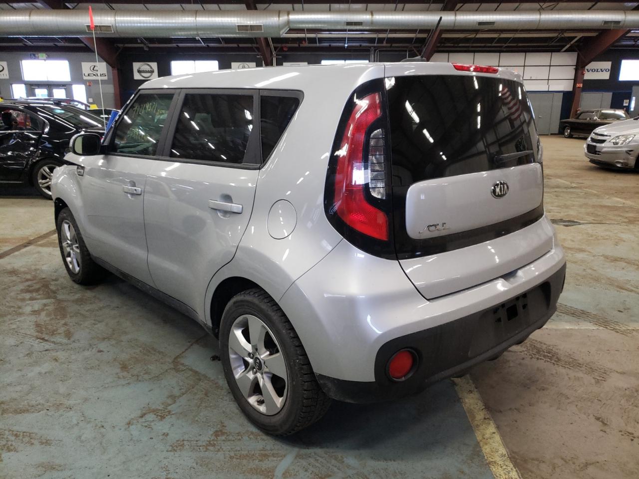 Photo 3 from auction – 2017 KIA SOUL with VIN KNDJN2A28H7459054