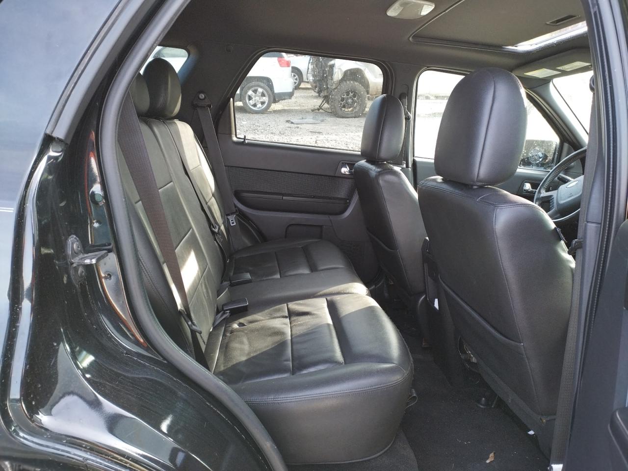Photo 6 from auction – 2010 FORD ESCAPE LIM with VIN 1FMCU0EGXAKB20638