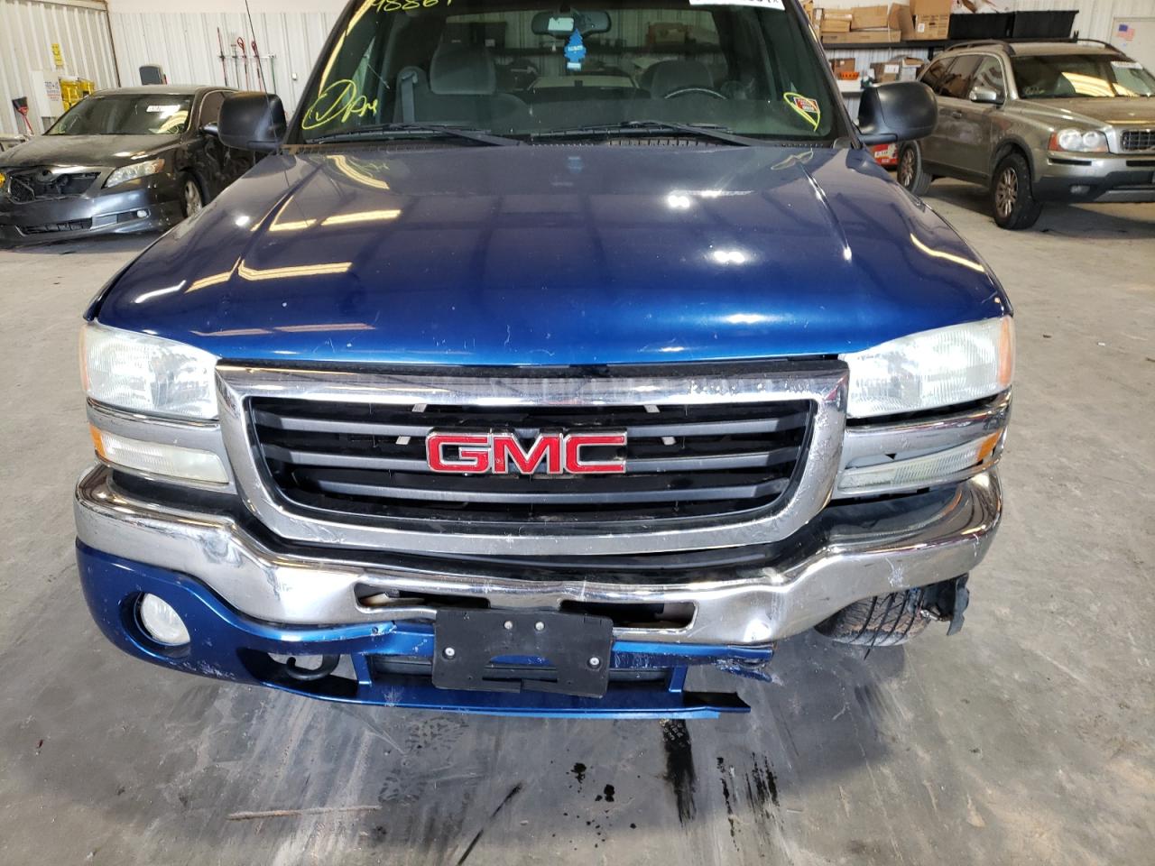 Photo 9 from auction – 2003 GMC NEW SIERRA with VIN 1GTEK19T03Z348867
