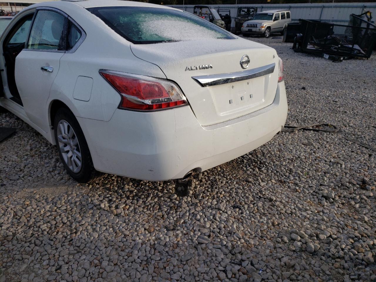 Photo 3 from auction – 2015 NISSAN ALTIMA 2.5 with VIN 1N4AL3AP9FC486586