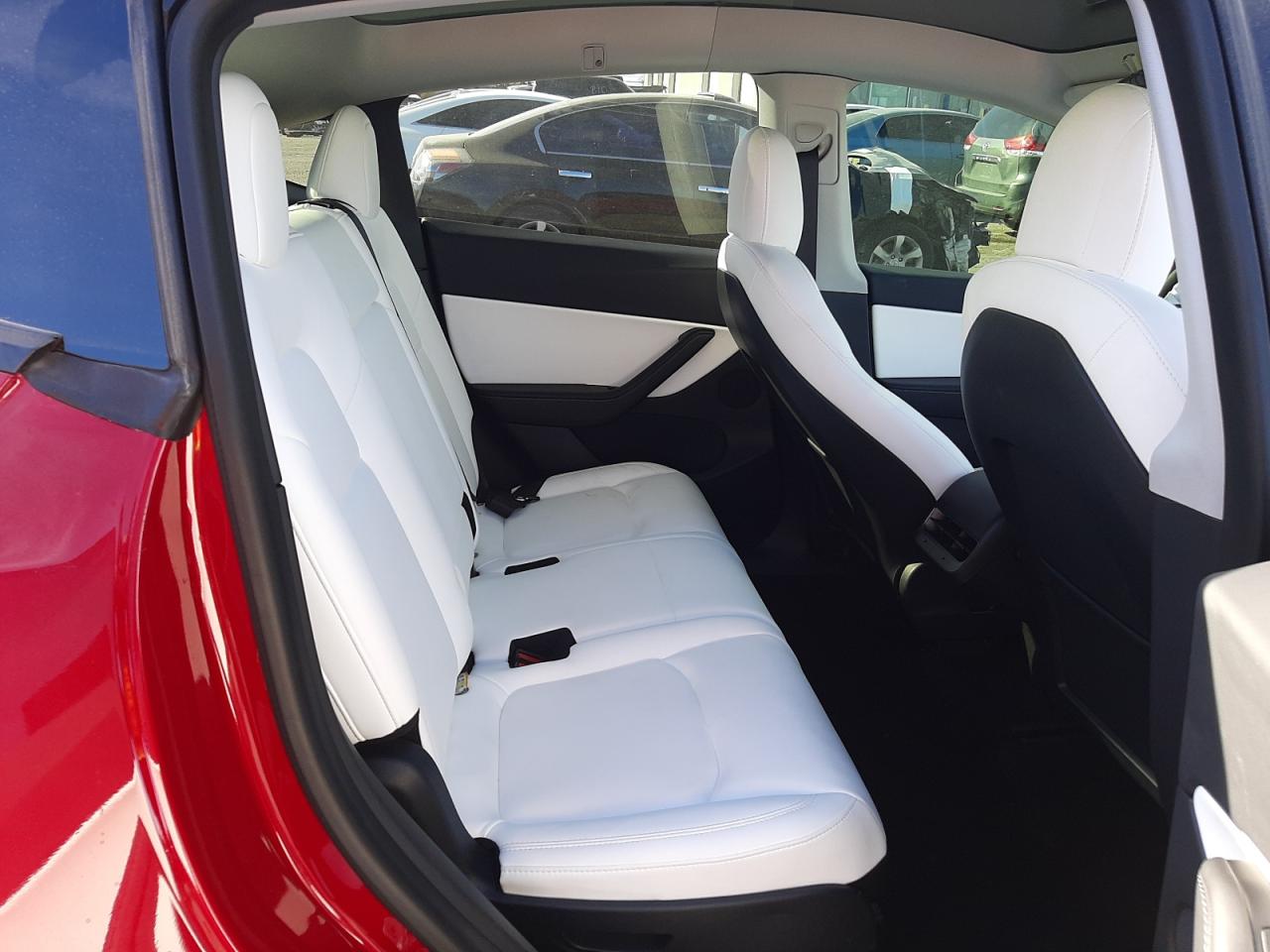 Photo 6 from auction – 2021 TESLA MODEL Y with VIN 5YJYGAEE6MF144765