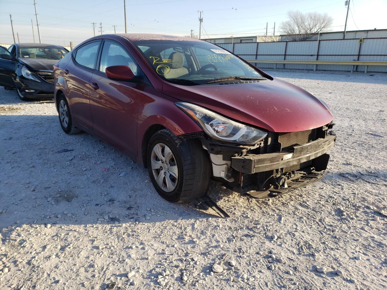 HYUNDAI ELANTRA SE 2016 with VIN 5NPDH4AE8GH669142 - Photo from auction
