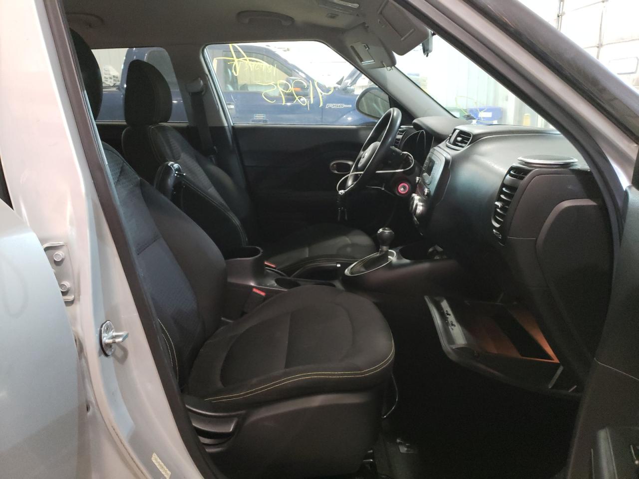 Photo 5 from auction – 2014 KIA SOUL + with VIN KNDJP3A57E7723662
