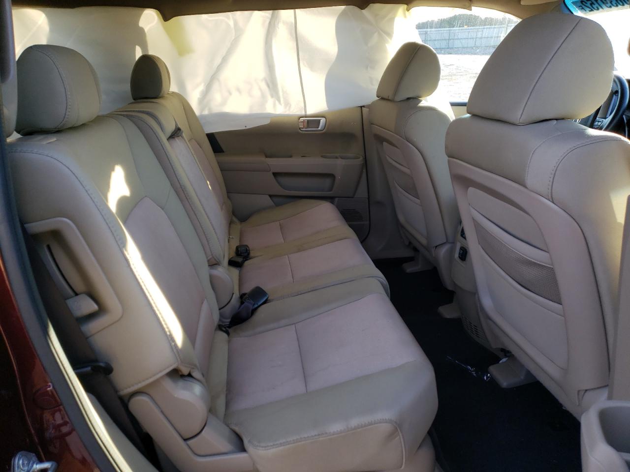 Photo 6 from auction – 2011 HONDA PILOT EX with VIN 5FNYF4H49BB051548