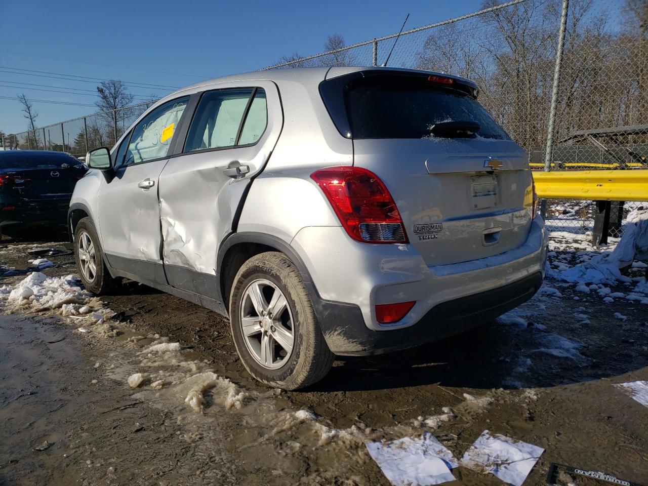 Photo 3 from auction – 2020 CHEVROLET TRAX LS with VIN KL7CJKSB0LB314774
