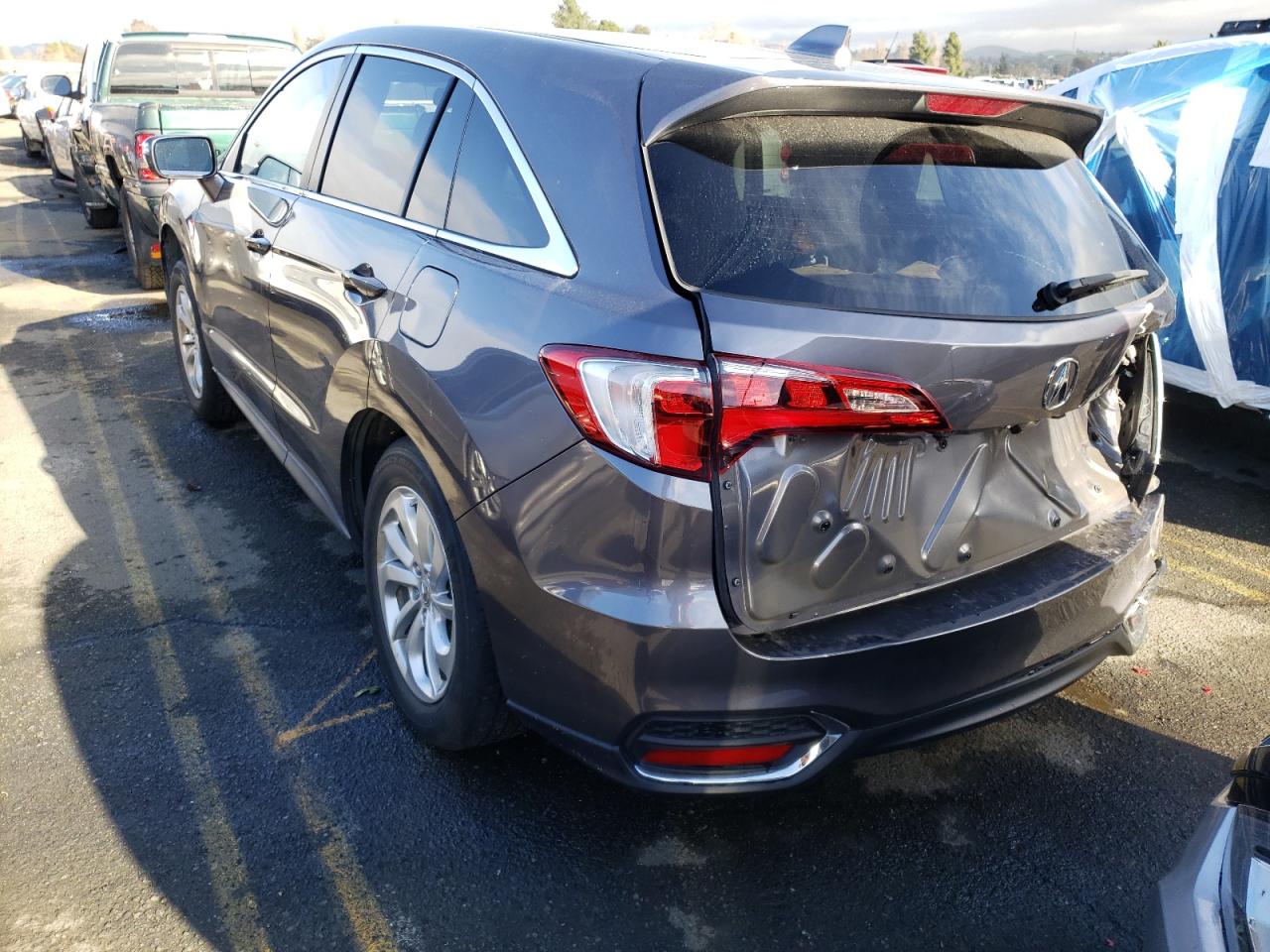 Photo 3 from auction – 2017 ACURA RDX TECHNO with VIN 5J8TB4H56HL012762