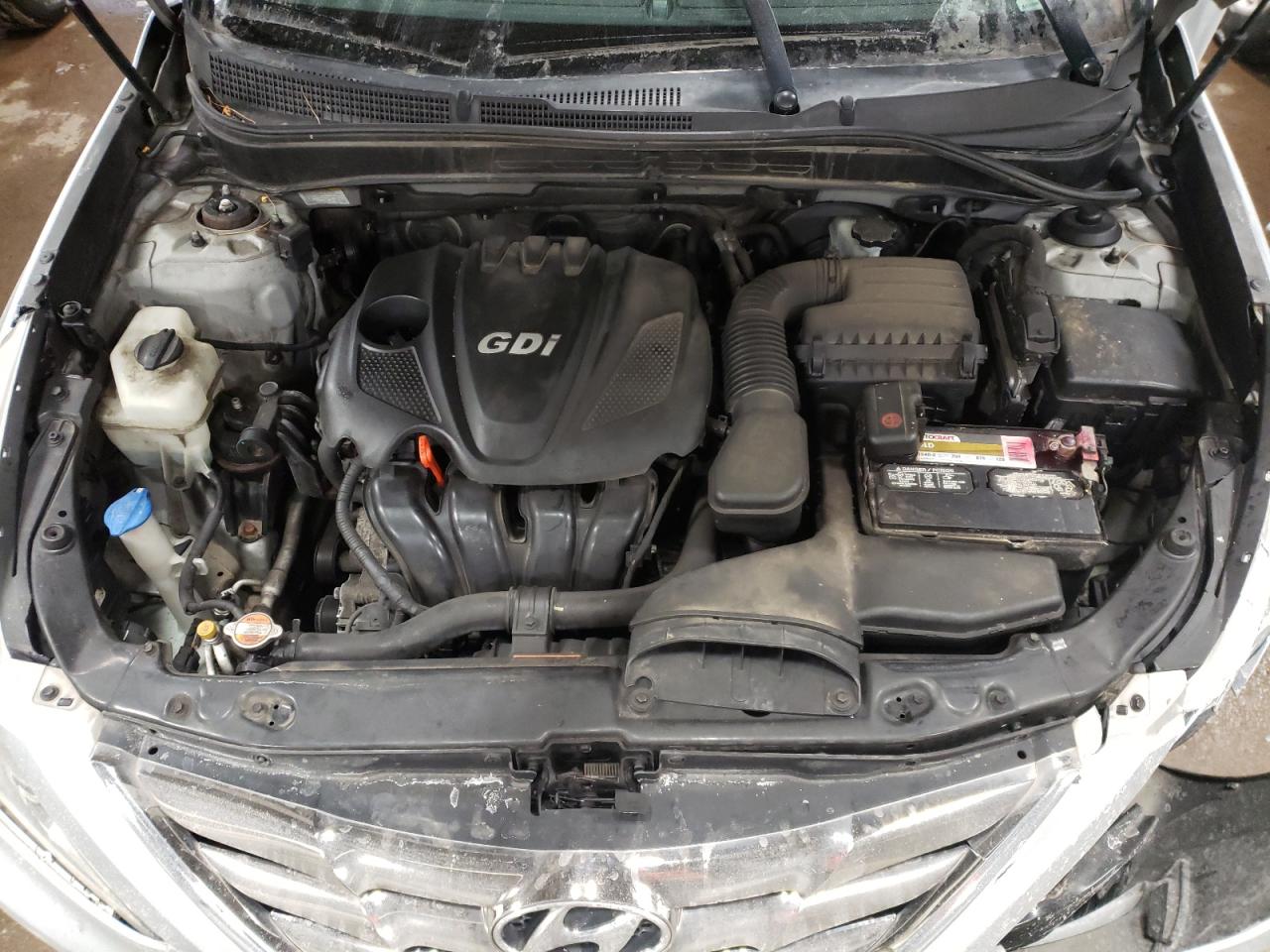 Photo 7 from auction – 2012 HYUNDAI SONATA with VIN 5NPEC4AC4CH425435