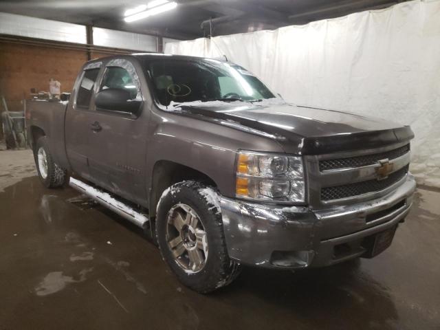 CHEVROLET SILVERADO 2013 with VIN 1GCRKSE7XDZ101020 - Photo from auction