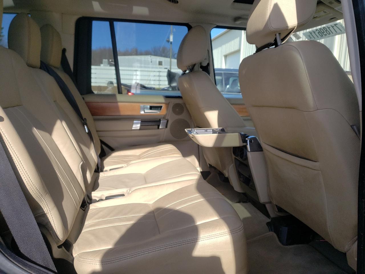 Zdjęcie 6 z aukcji – 2012 LAND ROVER LR4 HSE z VIN SALAG2D44CA601816