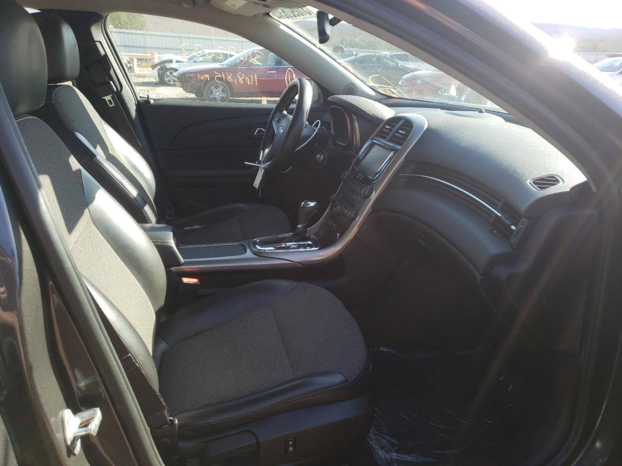 Photo 5 from auction – 2013 CHEVROLET MALIBU 1LT with VIN 1G11D5SR2DF140791