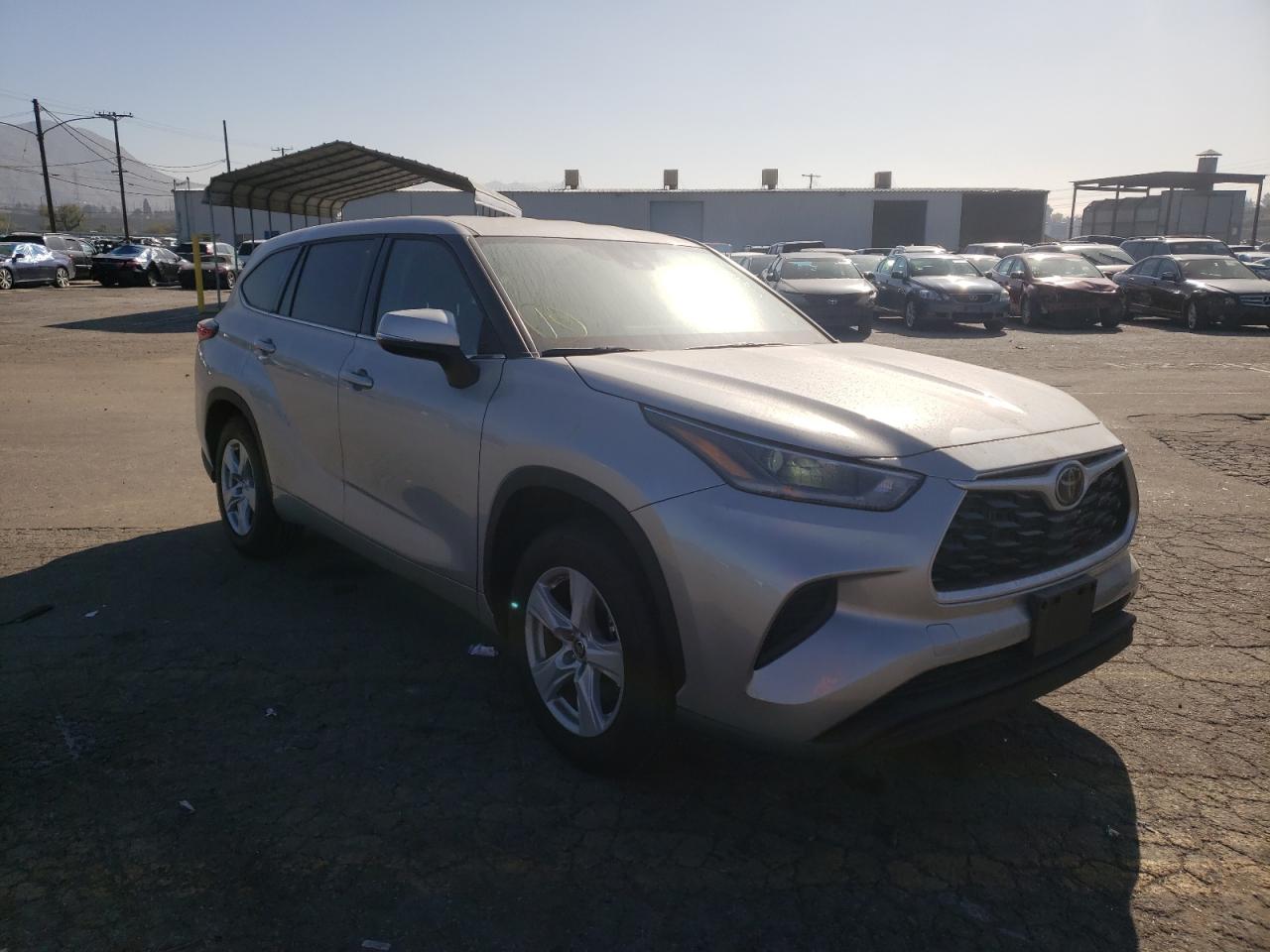 TOYOTA HIGHLANDER 2021 with VIN 5TDCZRAH3MS531885 - Photo from auction