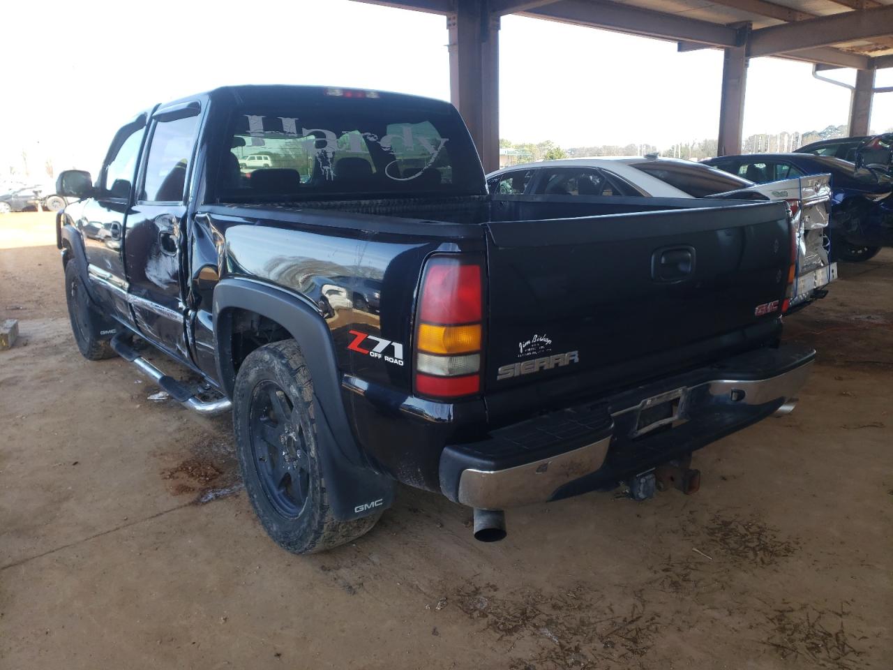 Photo 3 from auction – 2004 GMC NEW SIERRA with VIN 2GTEK13T941395933