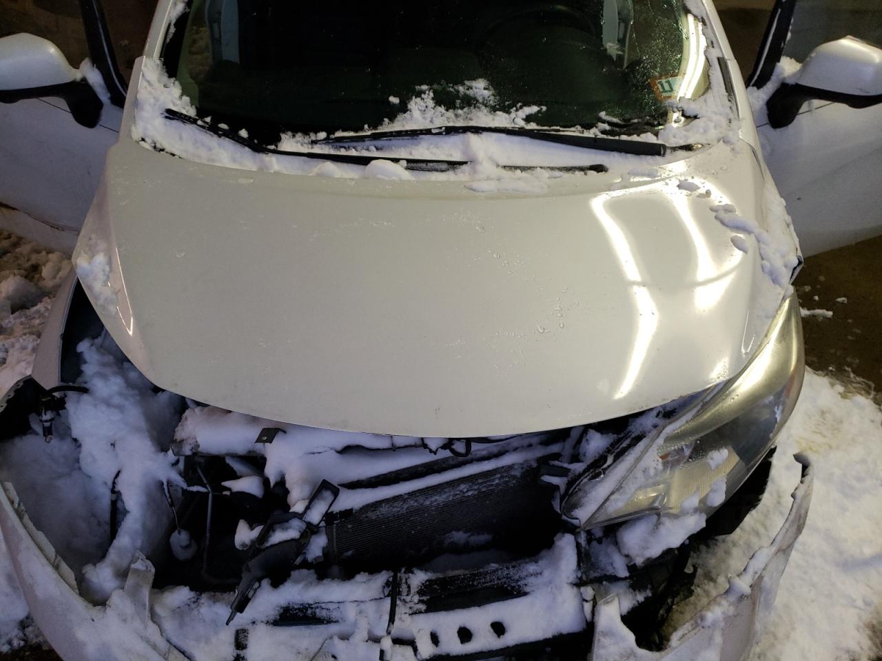 Photo 7 from auction – 2014 NISSAN VERSA NOTE with VIN 3N1CE2CP8EL355434