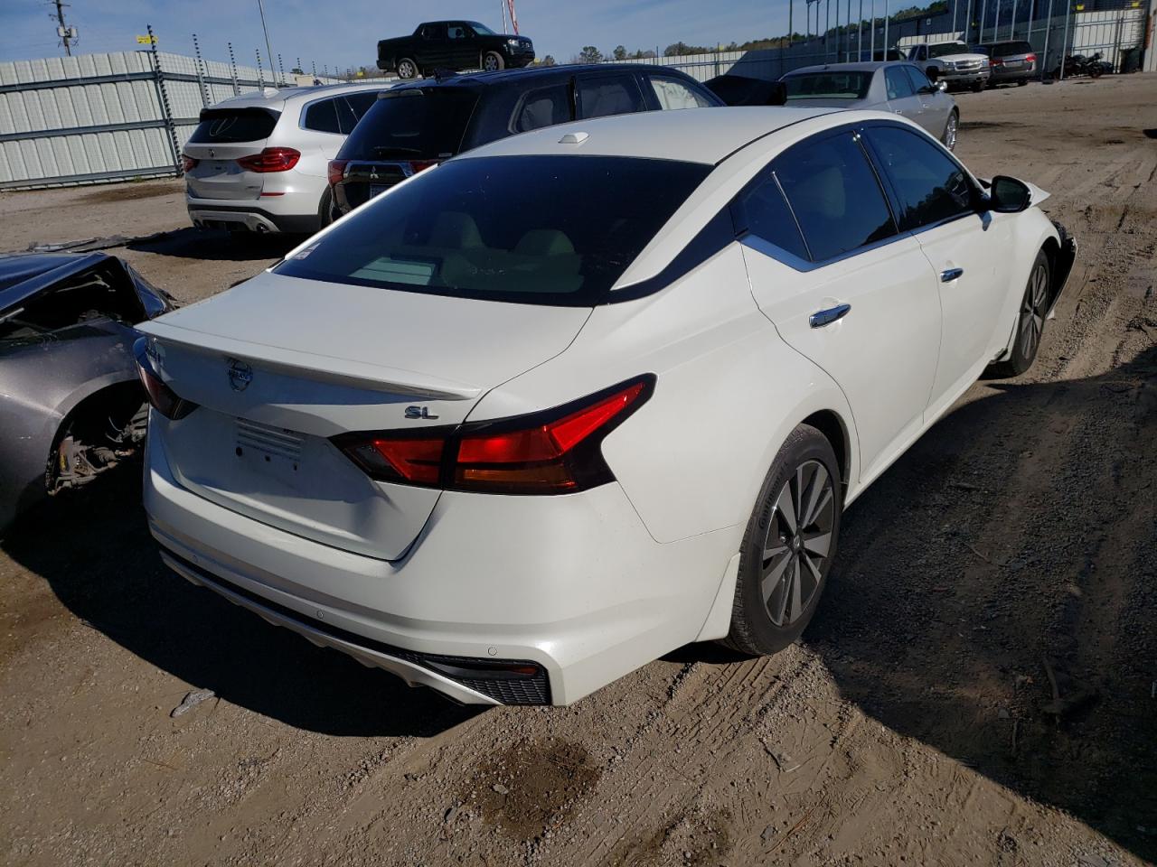 Photo 4 from auction – 2019 NISSAN ALTIMA SL with VIN 1N4BL4EV7KC190267