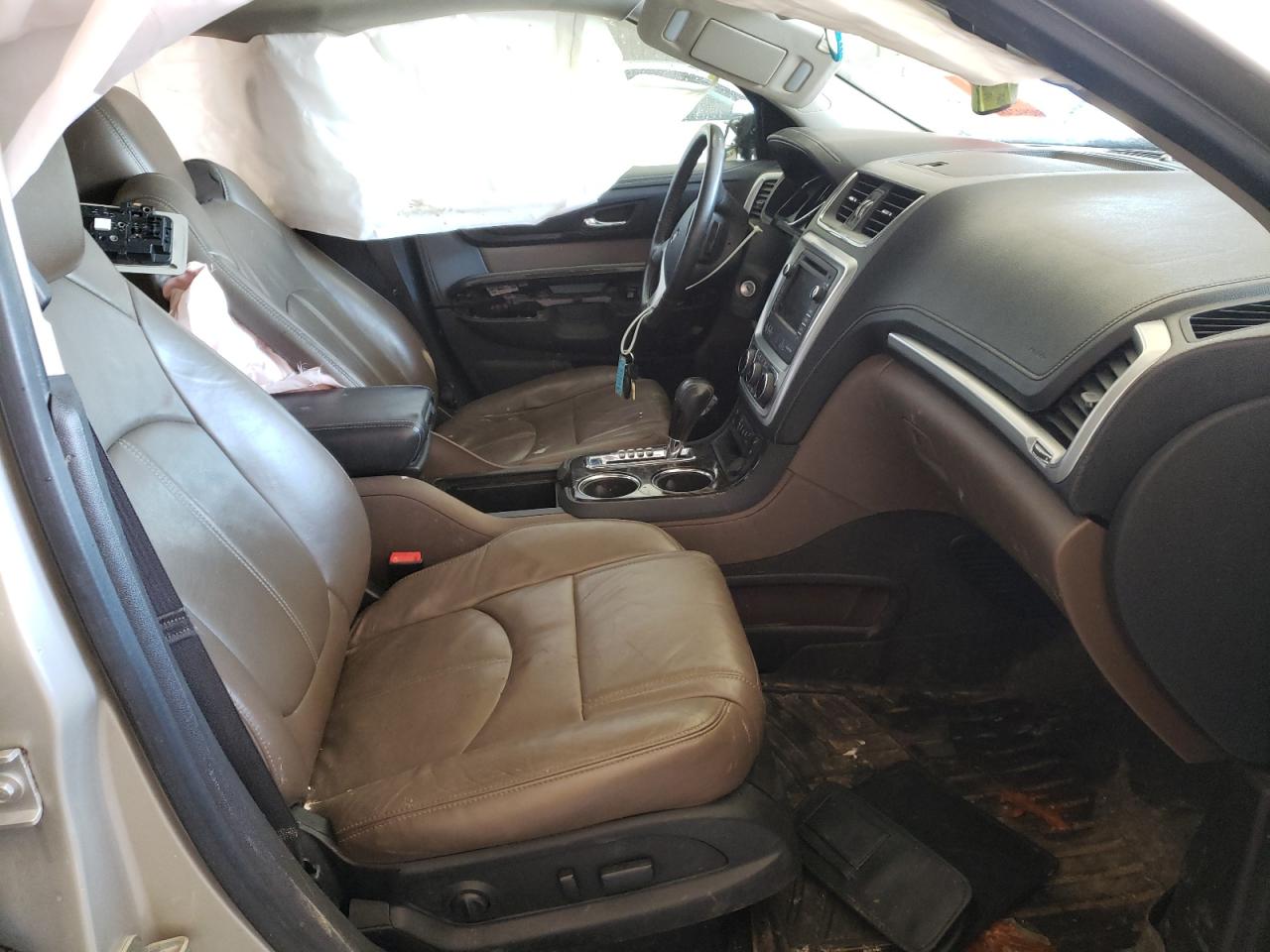 Photo 5 from auction – 2014 GMC ACADIA SLT with VIN 1GKKRRKD4EJ366231