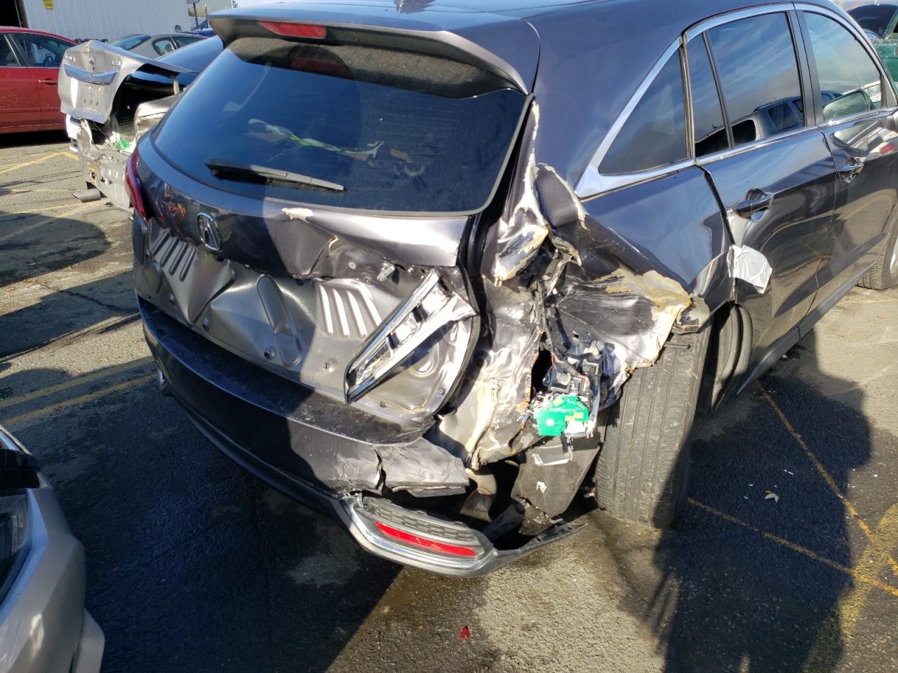 Photo 9 from auction – 2017 ACURA RDX TECHNO with VIN 5J8TB4H56HL012762