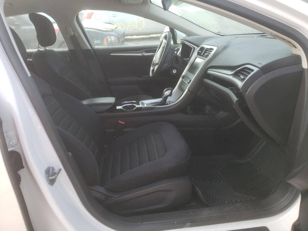 Photo 5 from auction – 2014 FORD FUSION with VIN 3FA6P0HD9ER115254